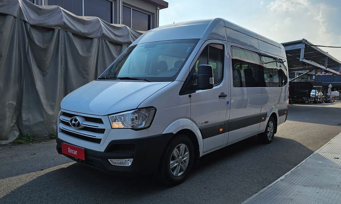 Hyundai Solati 2016