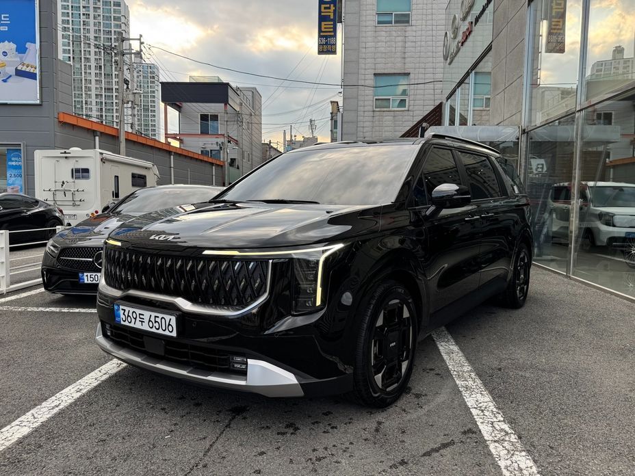 Kia Canival 2025