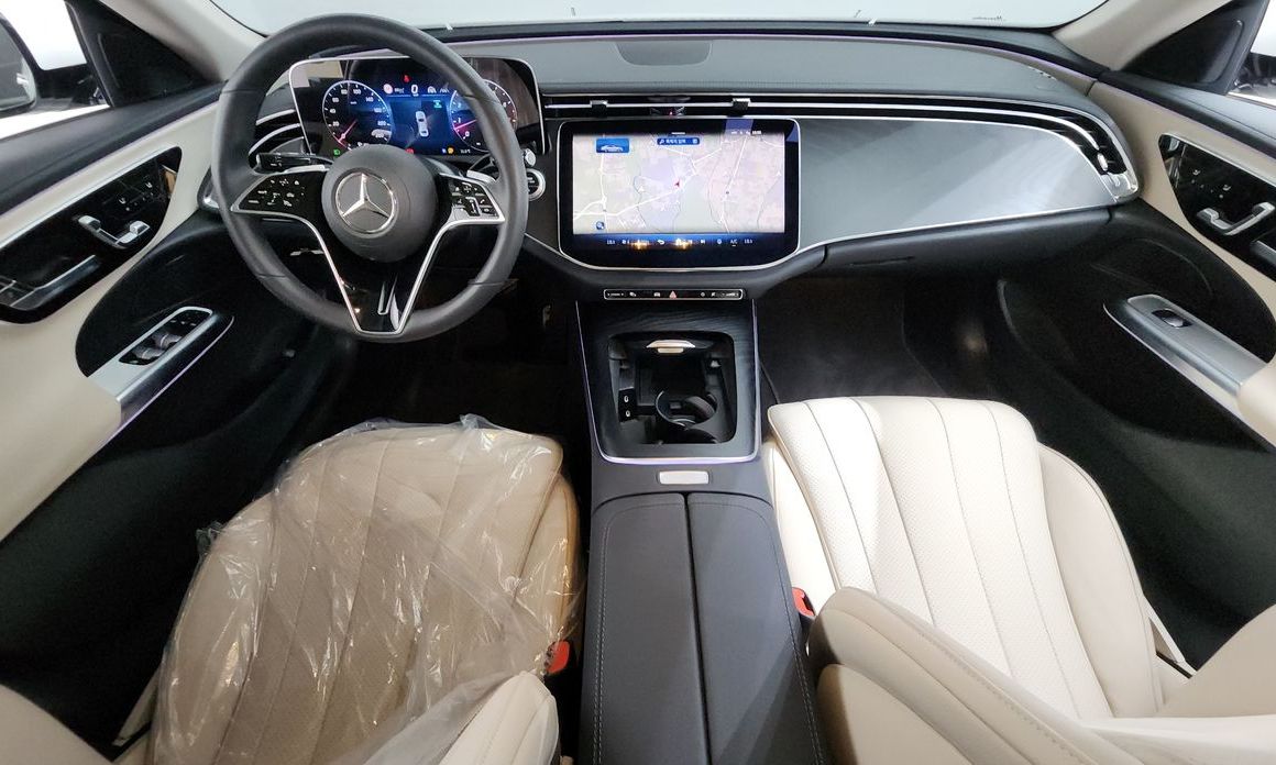 Mercedes-Benz E-Class 2025