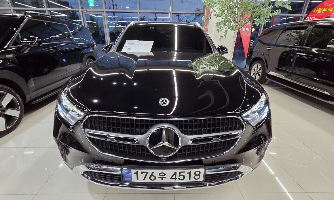 Mercedes-Benz GLC-Class 2024
