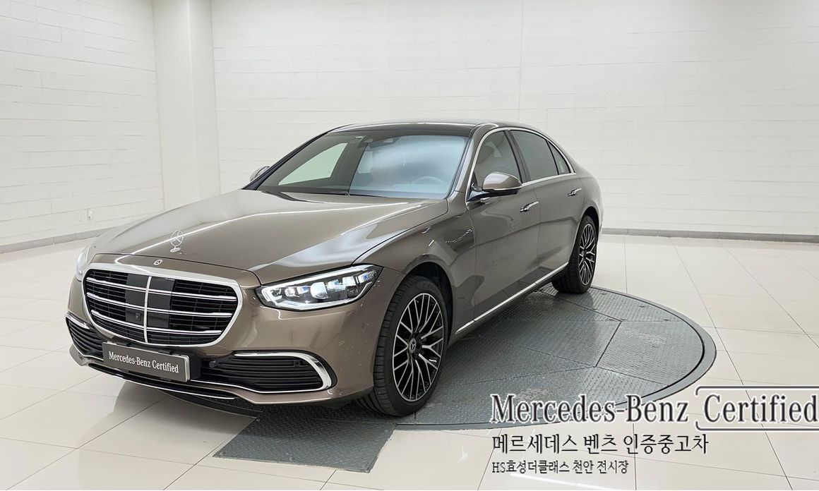 Mercedes-Benz S-Class 2025
