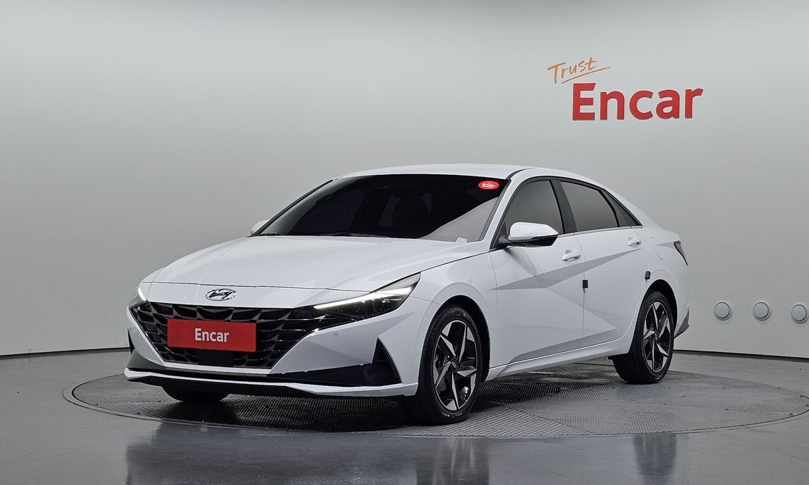 Hyundai AVANTE 2021
