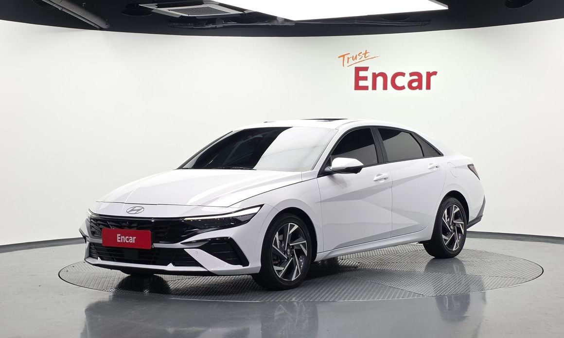 Hyundai AVANTE 2024