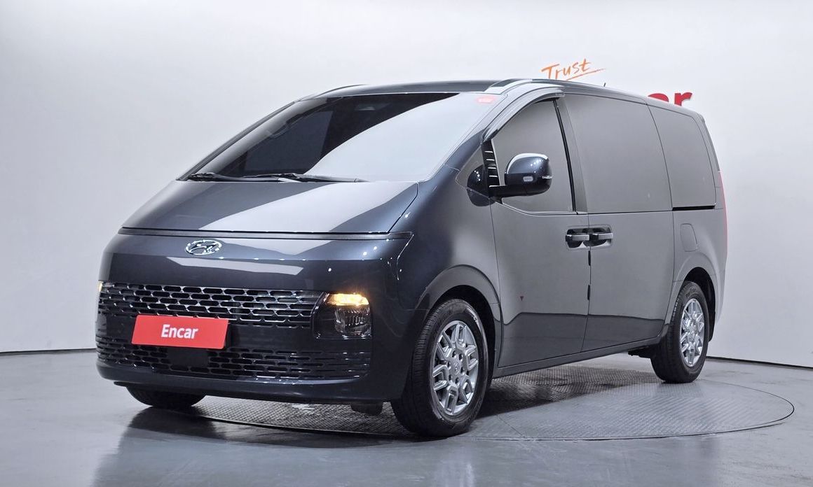 Hyundai Staria 2023