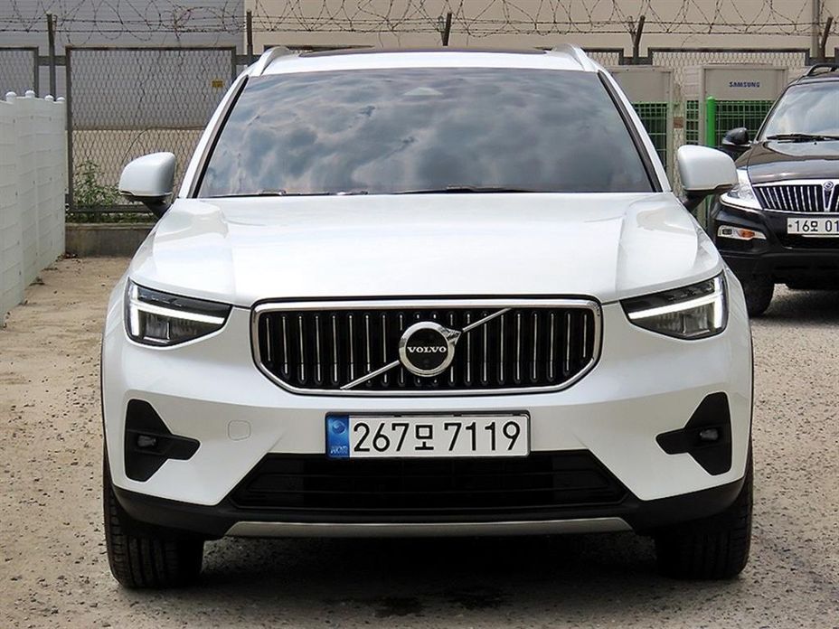 Volvo XC40 2023