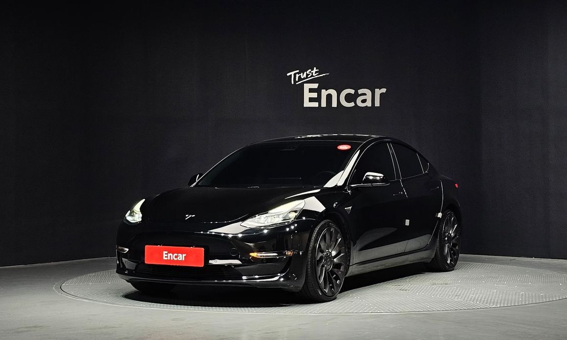 Tesla Model 3 2021