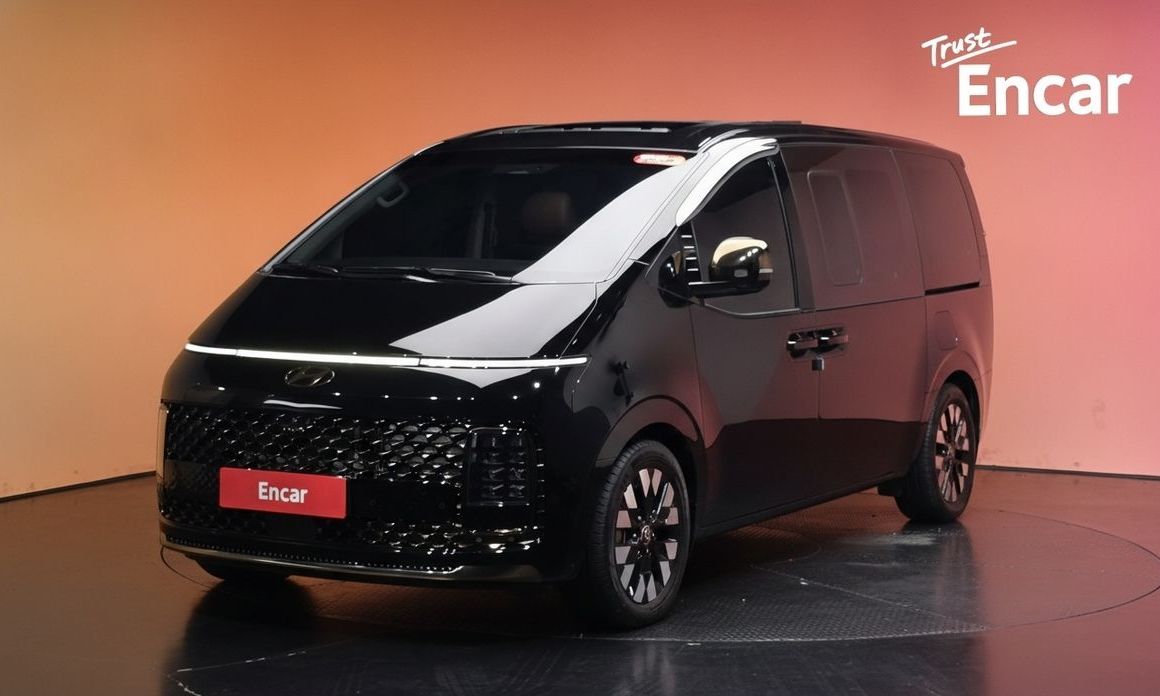 Hyundai Staria 2025