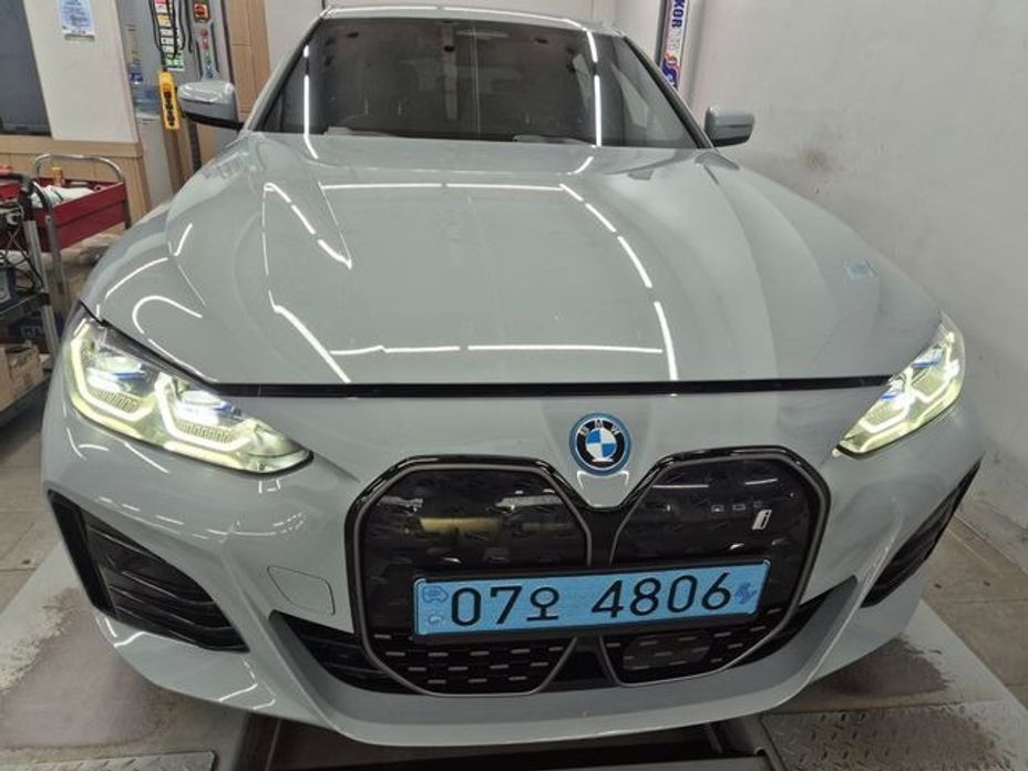 BMW i4 2024