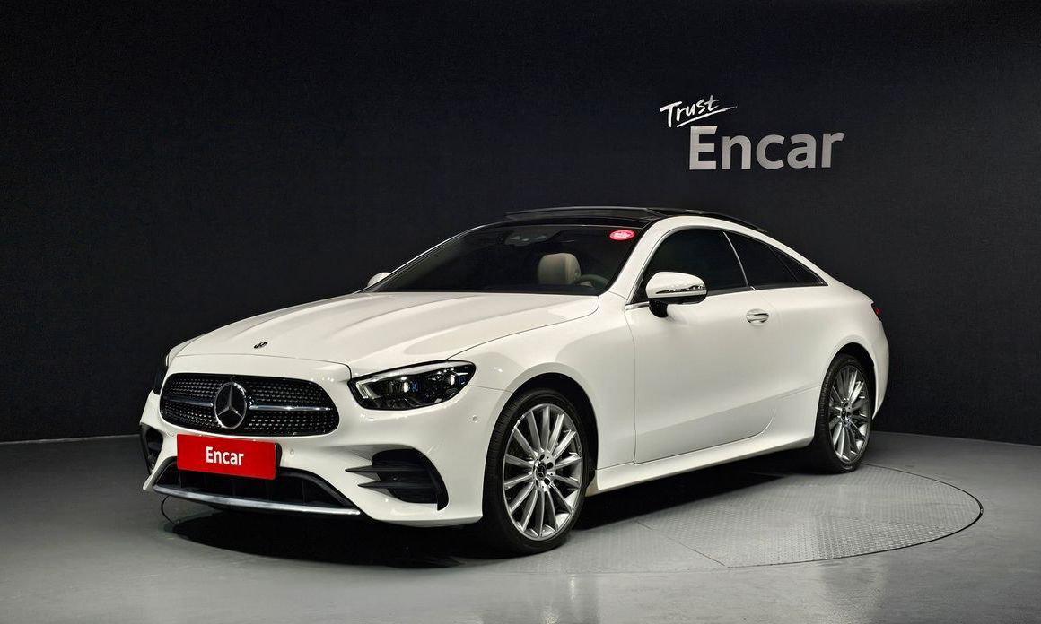 Mercedes-Benz E-Class 2021