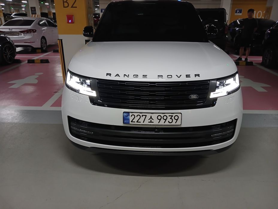 Land Rover Range Rover 2024