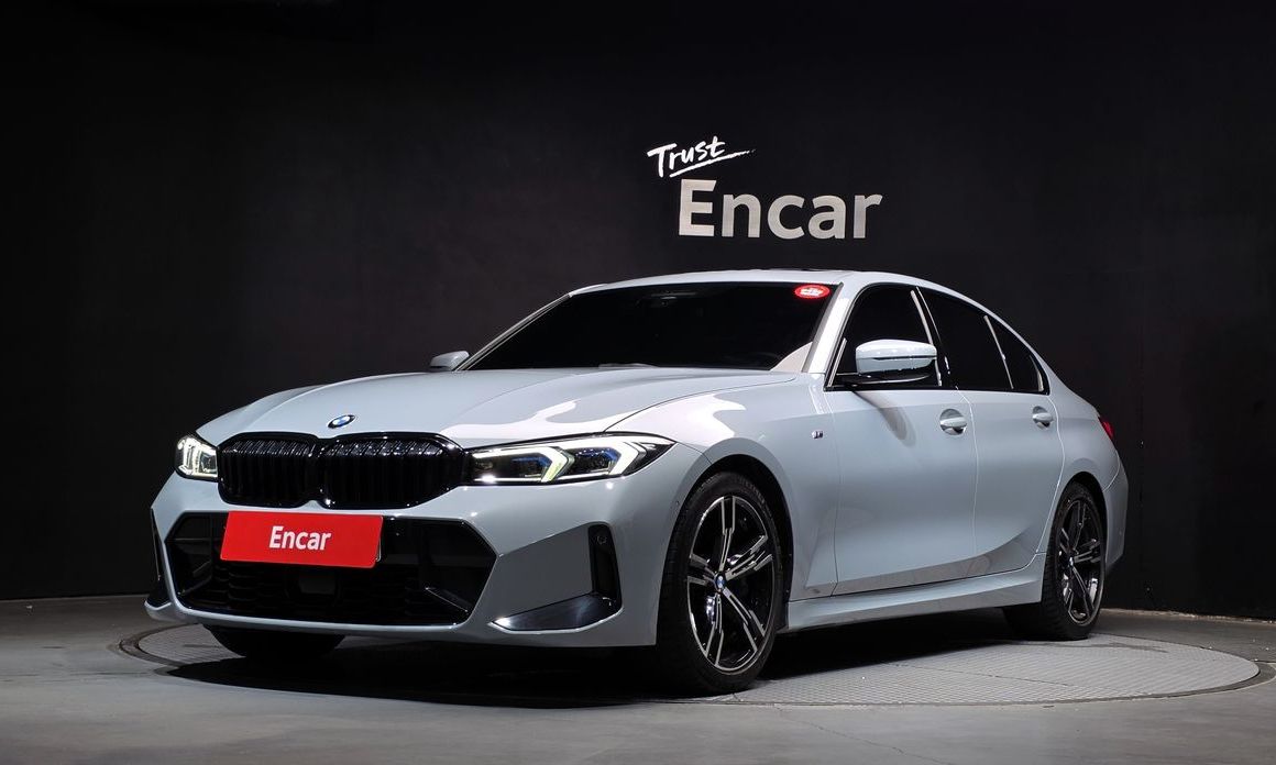 BMW 3-Series 2023