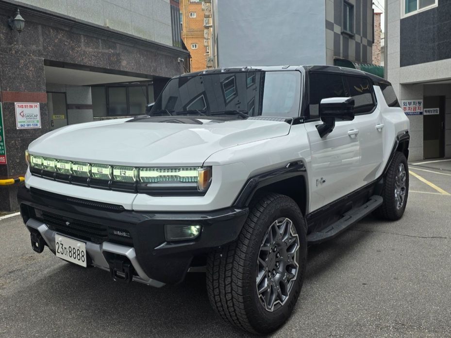 GMC Hummer EV 2026