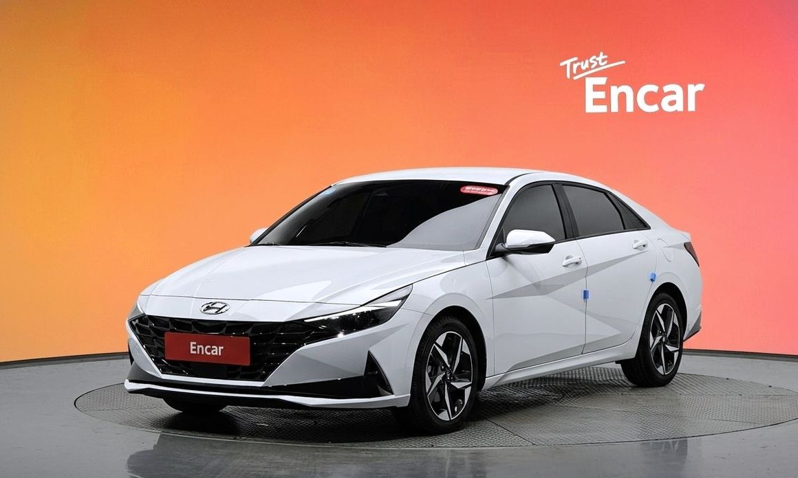 Hyundai AVANTE 2021