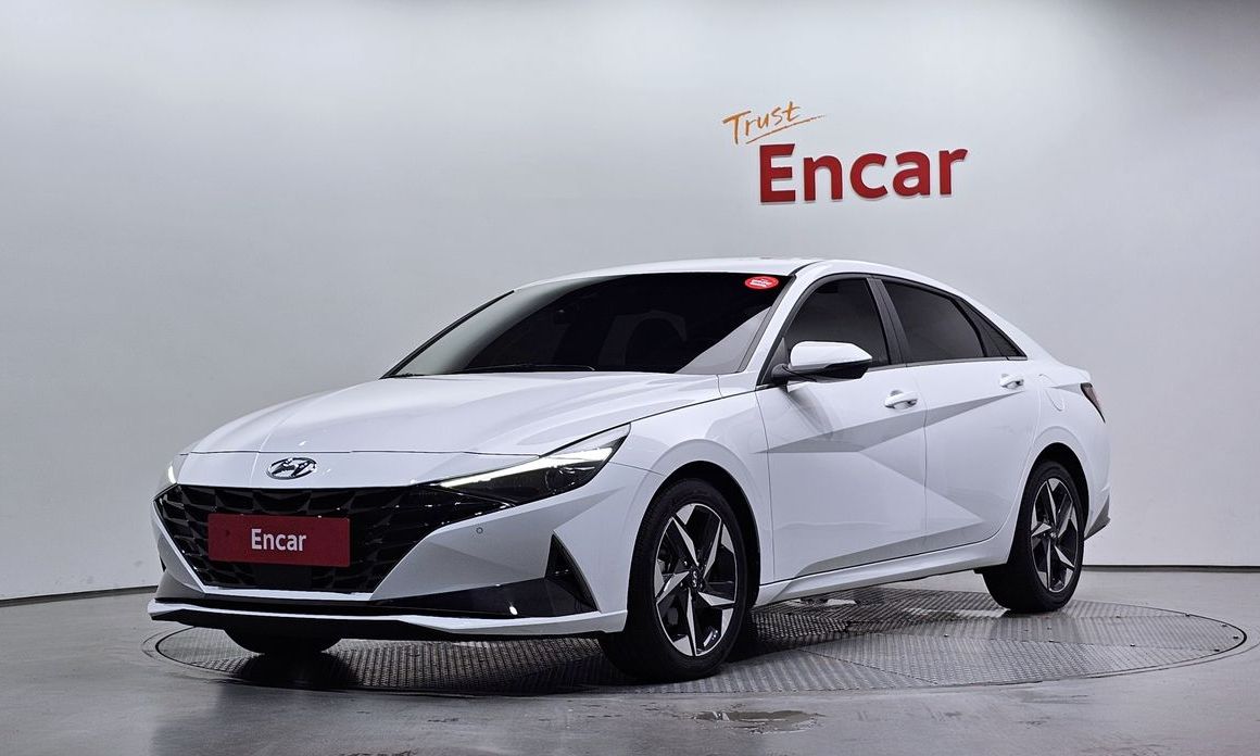 Hyundai AVANTE 2022