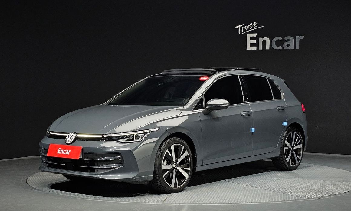 Volkswagen Golf 2025