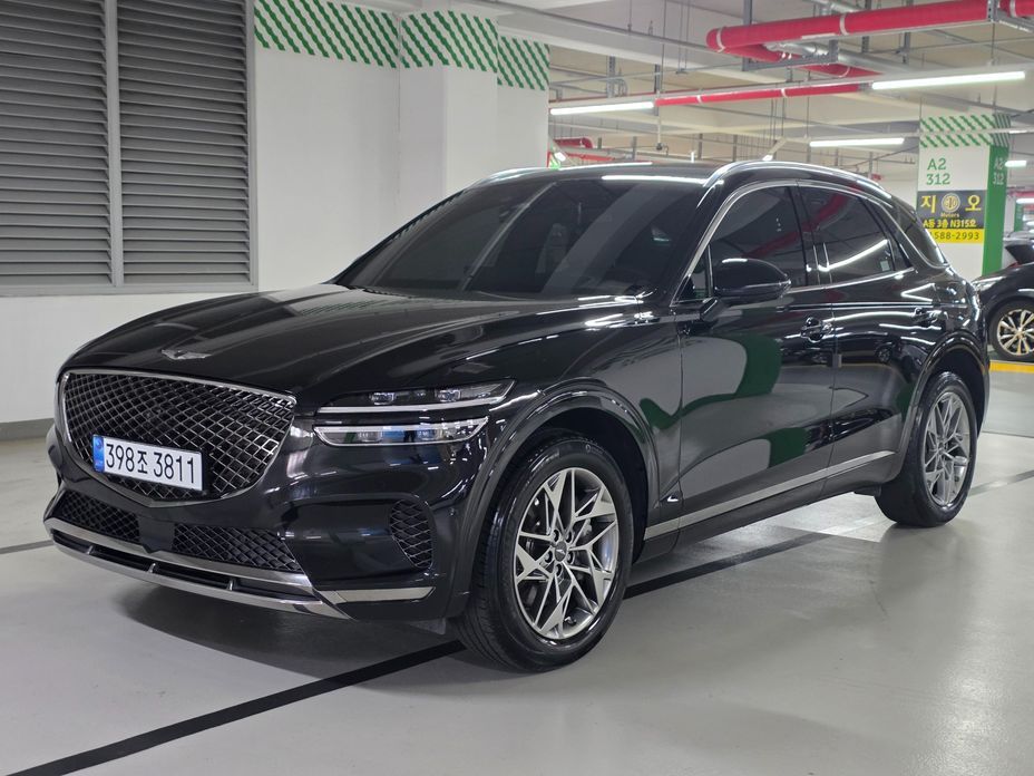 Genesis GV70 2023