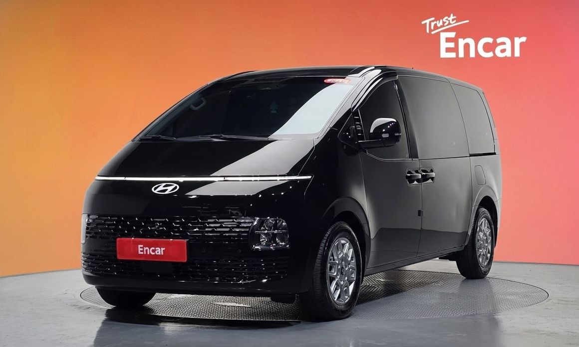 Hyundai Staria 2025