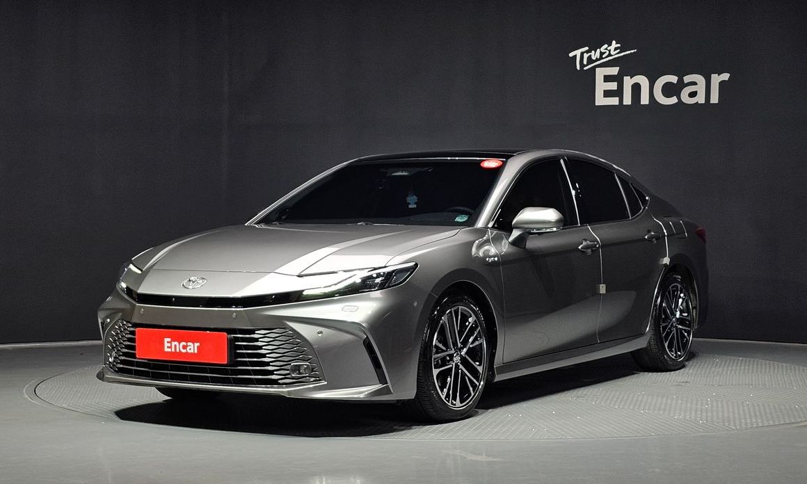 Toyota Camry 2025