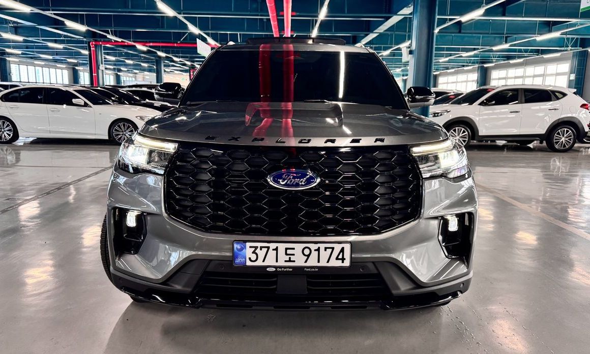 Ford Explorer 2025