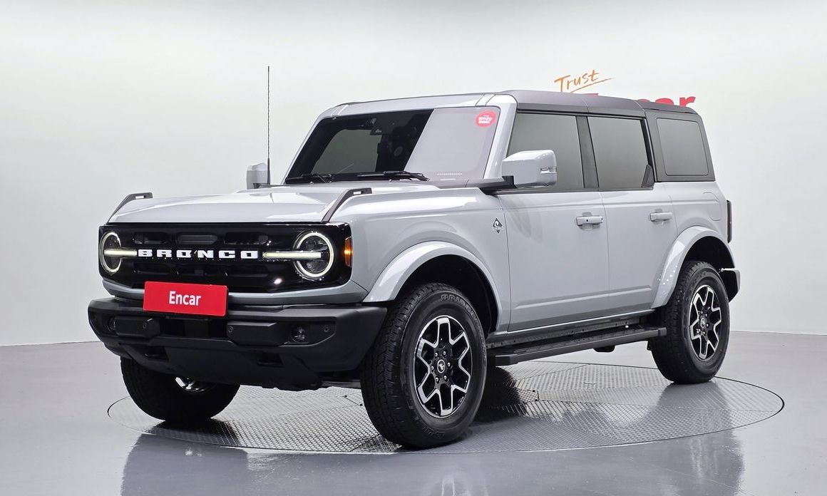 Ford Bronco 2024