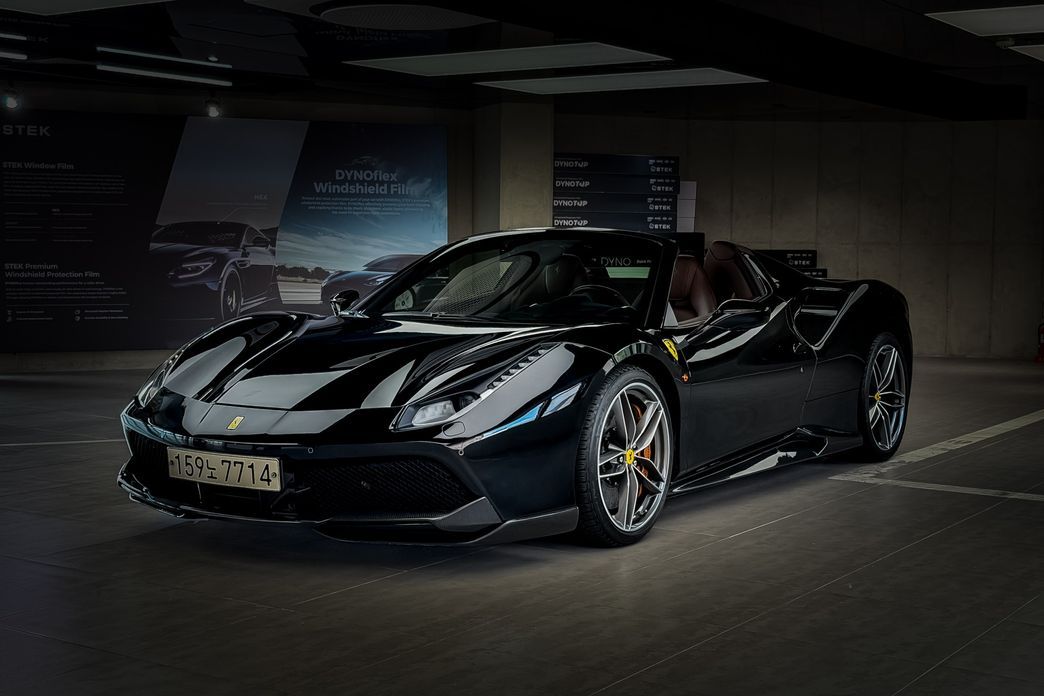 Ferrari 488 2018