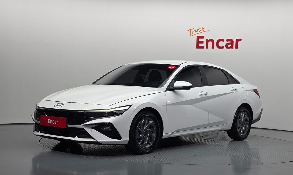 Hyundai AVANTE 2025