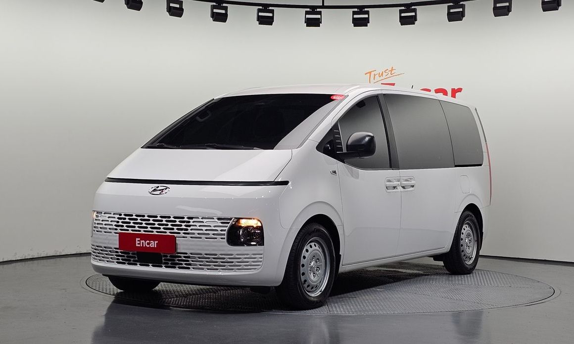 Hyundai Staria 2023