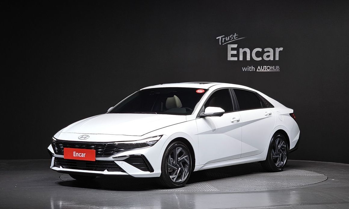 Hyundai AVANTE 2025