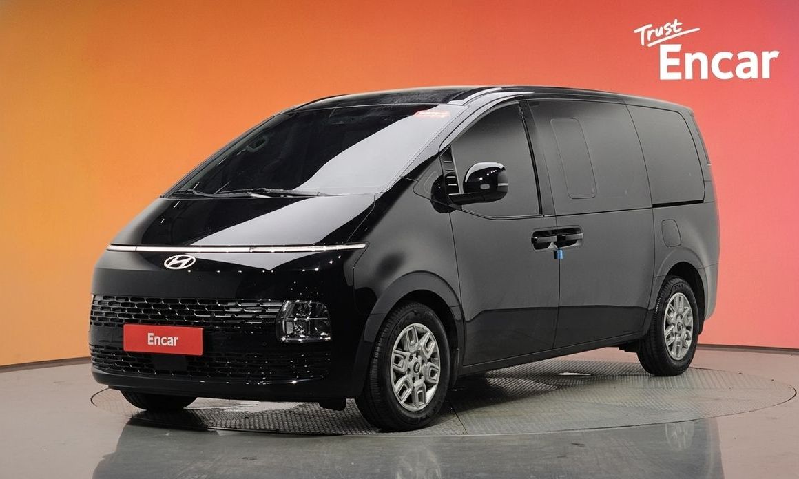 Hyundai Staria 2025