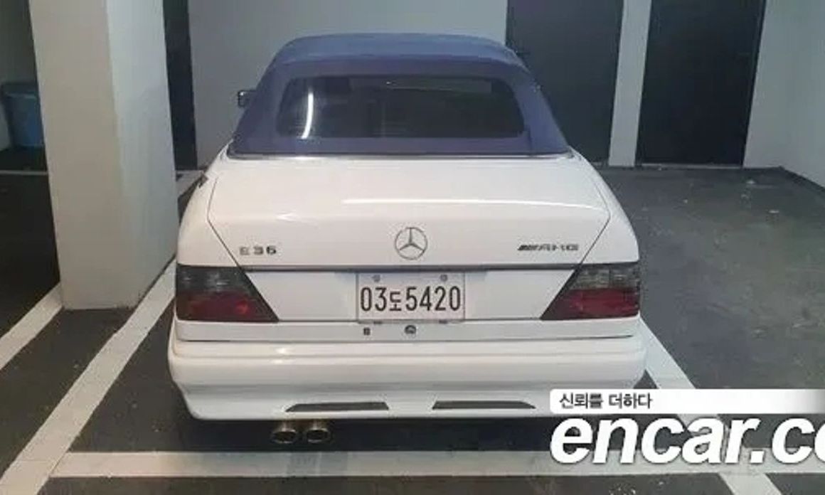 Mercedes-Benz E-Class 1993