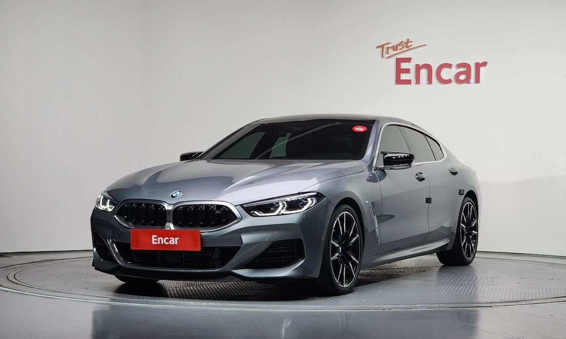 BMW 8-Series 2024