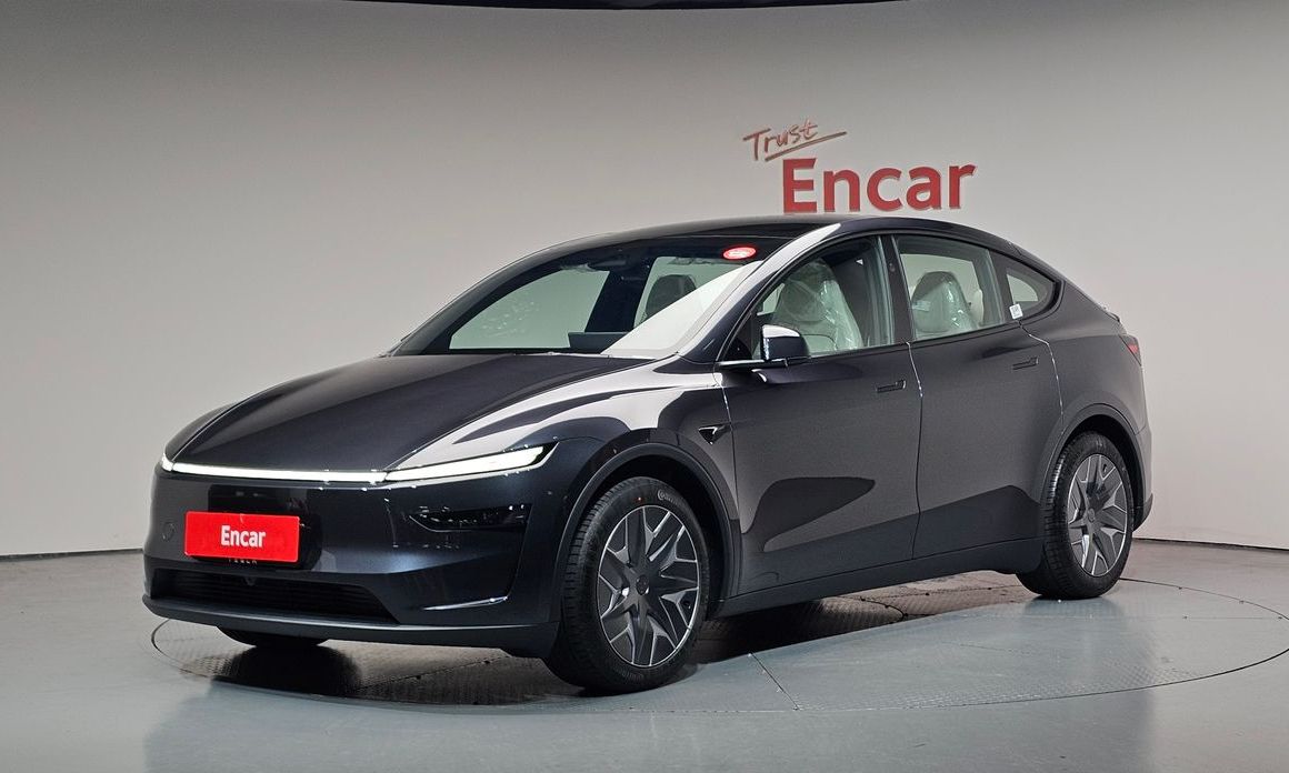 Tesla Model Y 2026