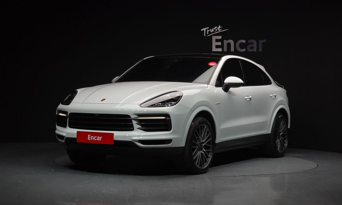 Porsche Cayenne 2021