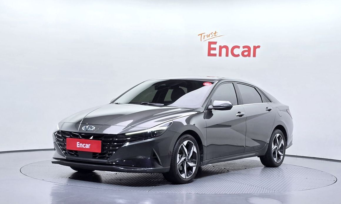 Hyundai AVANTE 2021