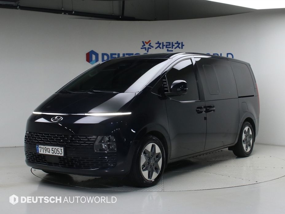 Hyundai Staria 2023