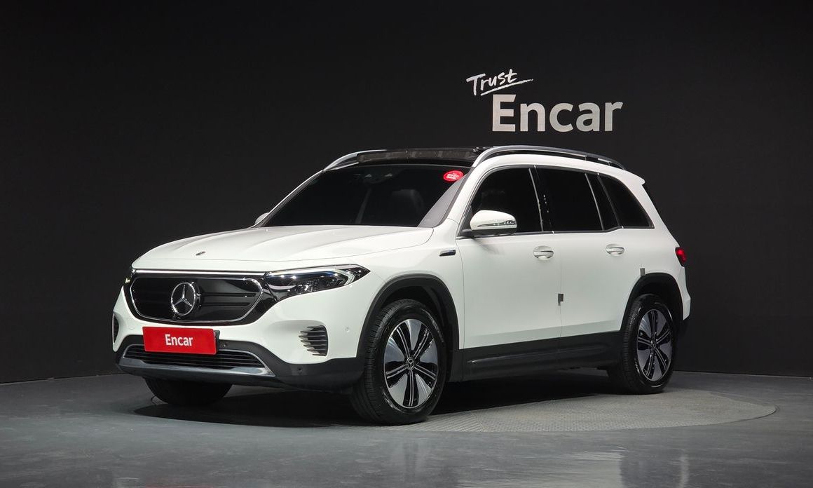 Mercedes-Benz EQB 2023