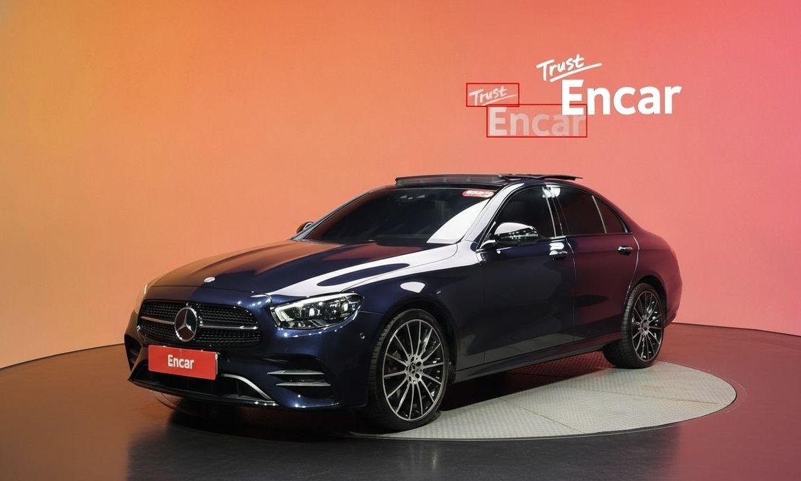 Mercedes-Benz E-Class 2023