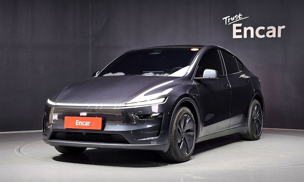 Tesla Model Y 2026