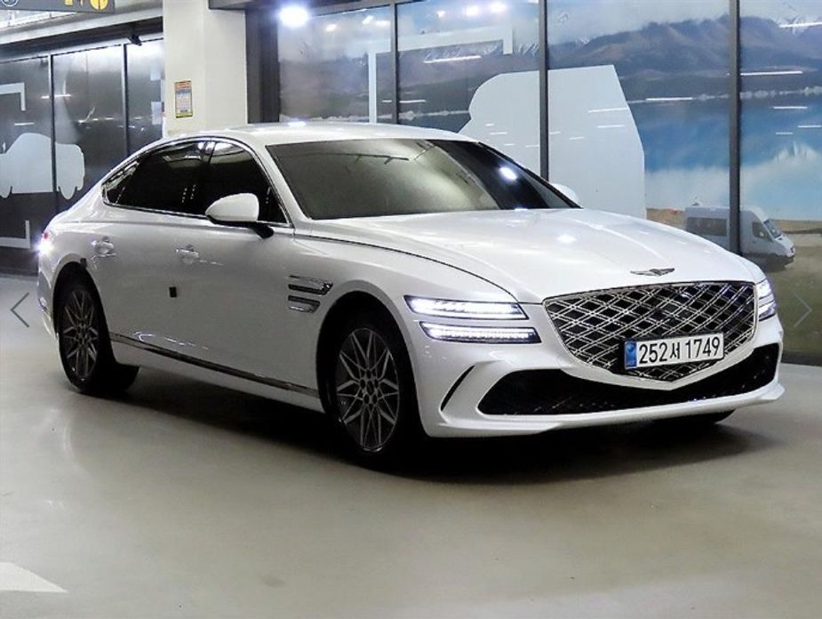 Genesis G80 2025