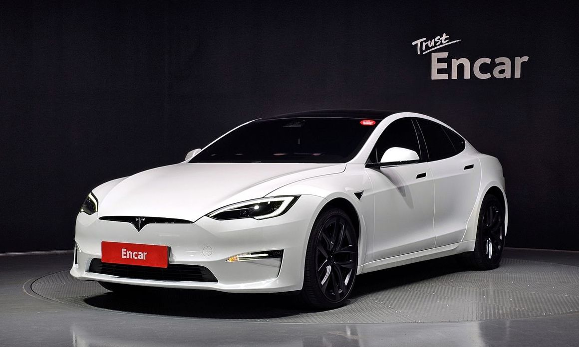 Tesla Model S 2023