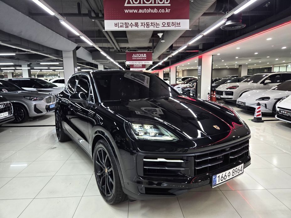 Porsche Cayenne 2025