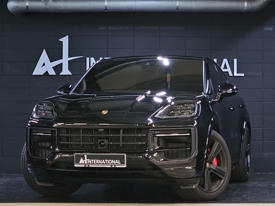 Porsche Cayenne 2025