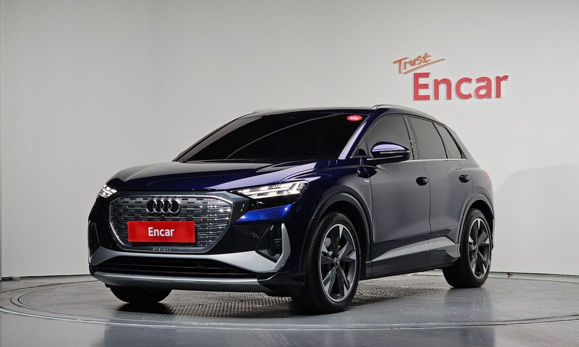 Audi Q4 e-tron 2023