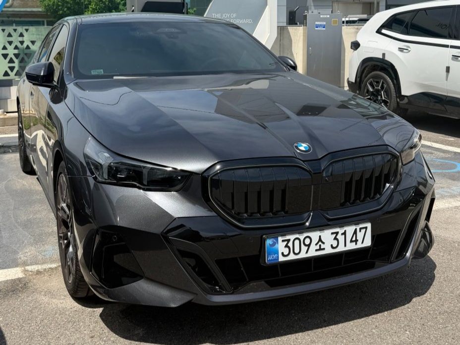 BMW 5-Series 2026