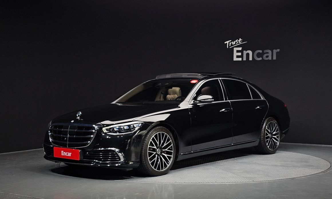Mercedes-Benz S-Class 2023