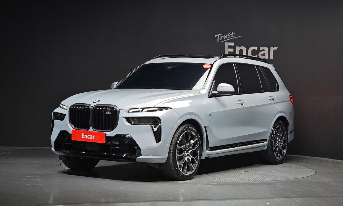 BMW X7 2025
