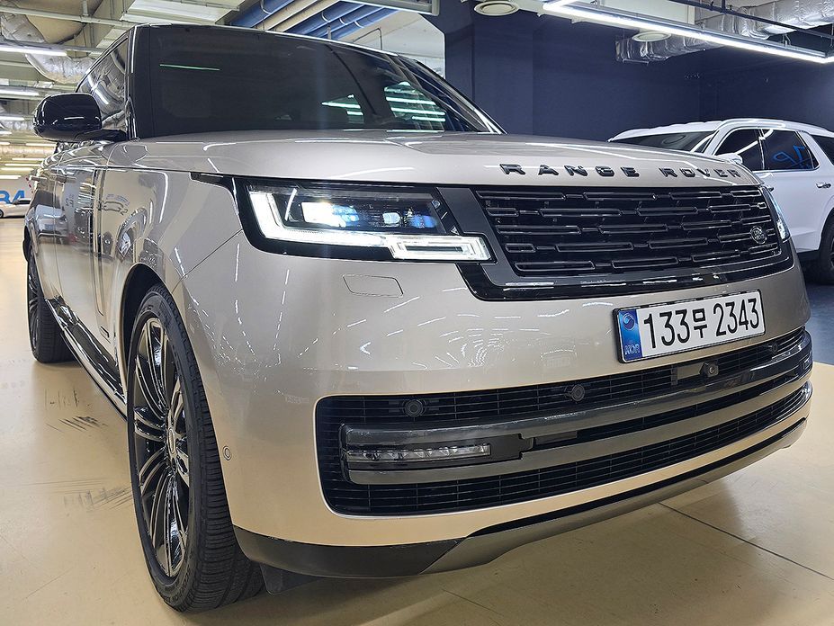 Land Rover Range Rover 2024