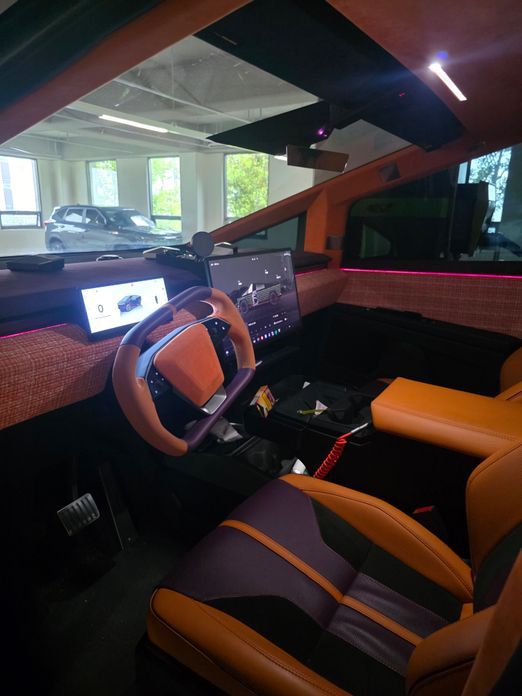 Tesla Cybertruck 2024