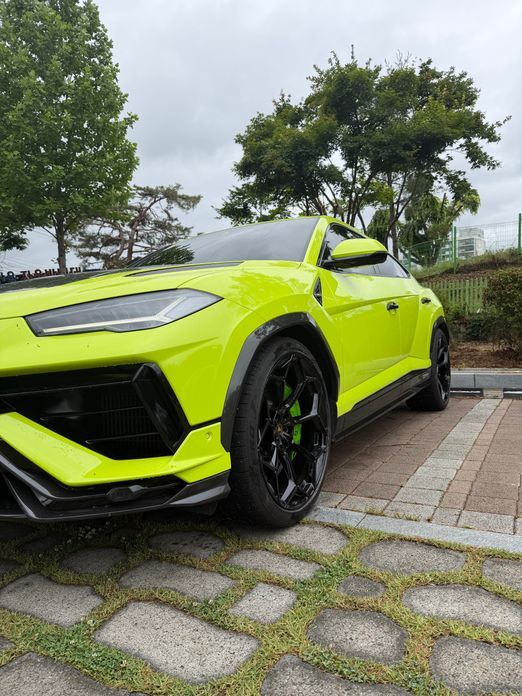 Lamborghini Urus 2024