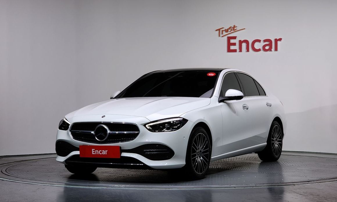 Mercedes-Benz C-Class 2025